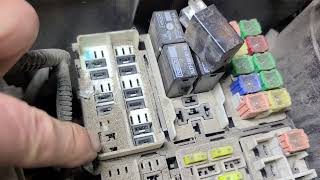 2012 Ford Fiesta No Low Beam Headlights