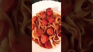 Macarrão Com Salsicha