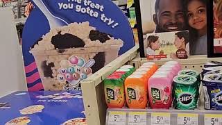 Can you drop off a FedEx package at a  Walgreens drugstore?