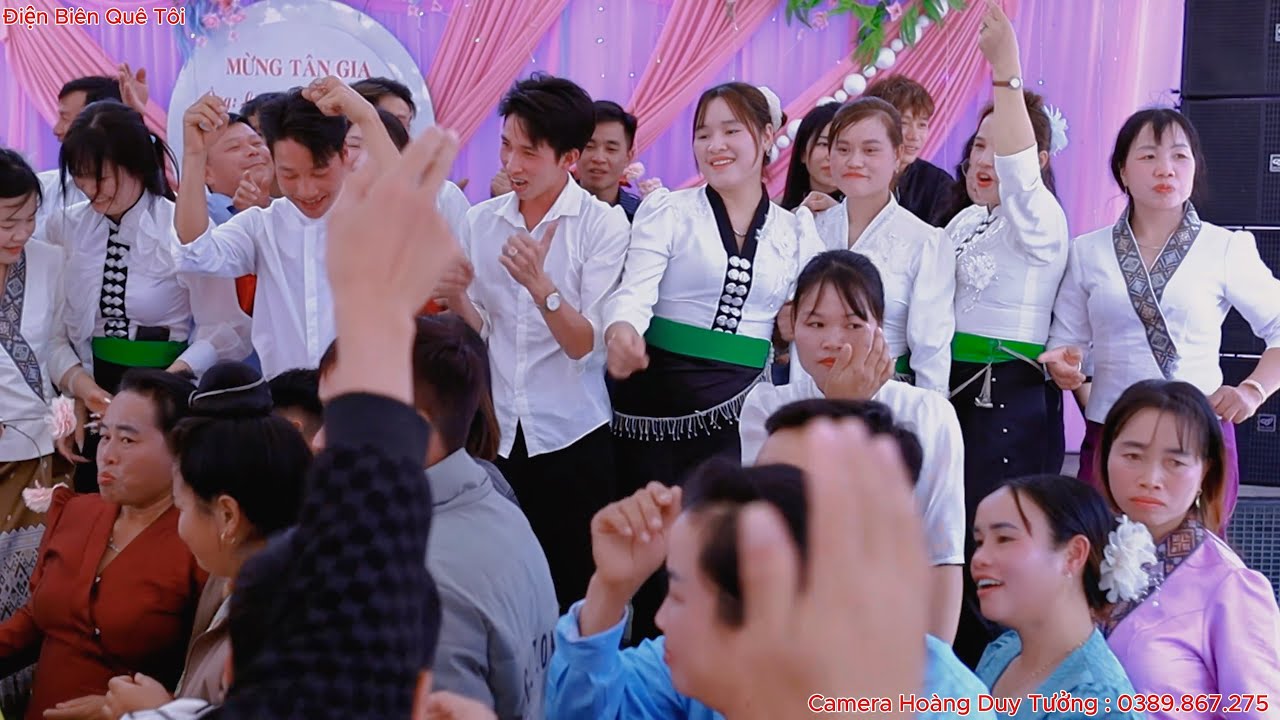 Nhảy rất nhiệt tình mừng tân gia Lò Văn Thịnh & Lò Thị Bén Bản Mường Luân 1 Xã Mường Luân Điện Biên