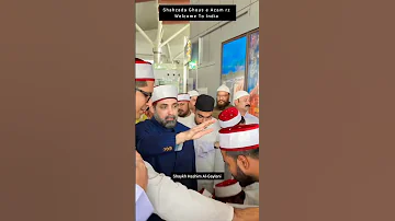 Arrival Of Shaykh Sayyed Hashim Al Gaylani At Raipur Airport Welcome Raipur India 