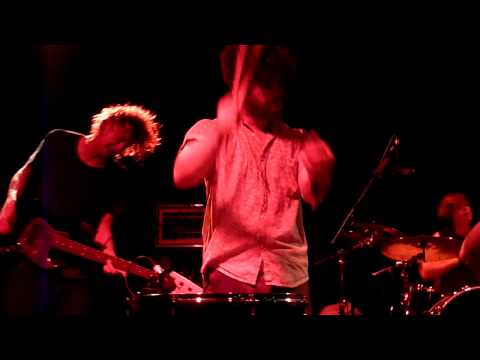 Foals - Electric Bloom (Manning Bar, 28/07/10)