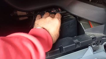 Ford transit MK7 Fuse box location