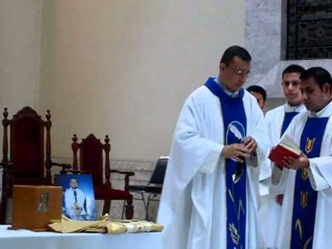 ULTIMO ADIÓS A SACERDOTE ASESINADO EN TIJUANA