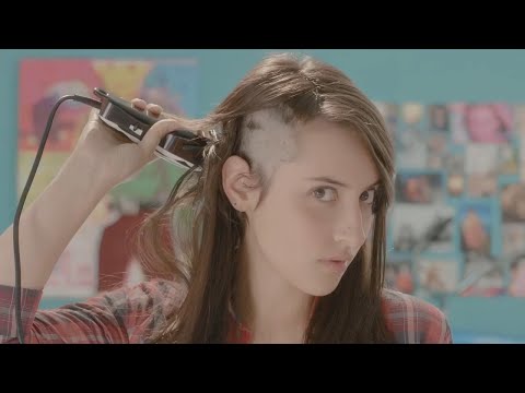 Headshave Woman TV Commercial (4K Remaster)