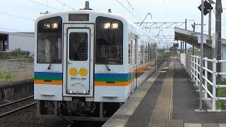 肥薩おれんじ鉄道 米ノ津駅に普通列車到着