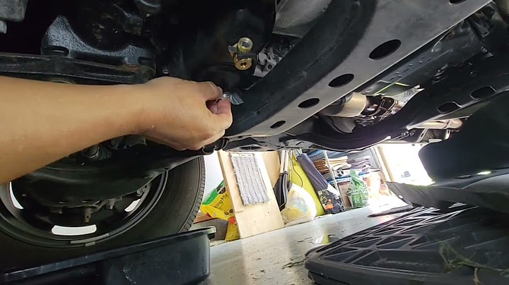 Oil pan tip to catch magnetic debris. Also using Fumoto oil drain valve.