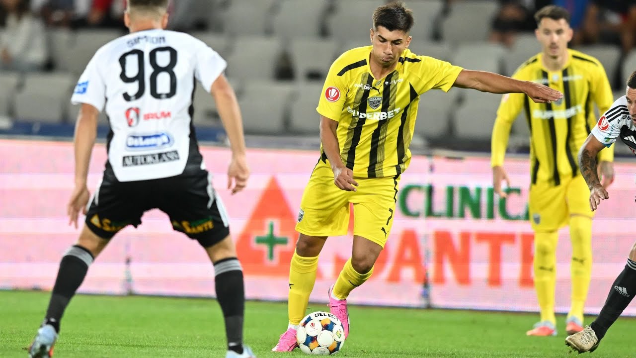 REZUMAT | U Cluj - Dinamo 0-1. Pop, la primul său gol pentru câini, după o gafă a portarului