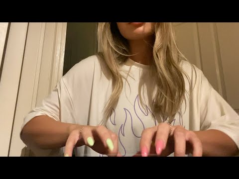 Wooden table tapping and scratching - asmr