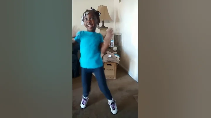 Kyleigh Juju on that beat