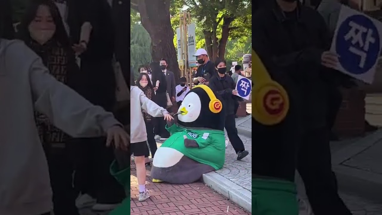 220924 대학로에 온 808번 펭수! 웰댕🐧 웰컴 대학로❣️