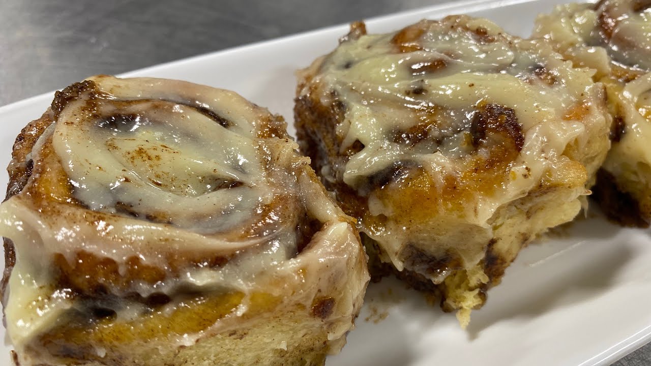 Old School Cinnamon Rolls. No Mixer!!