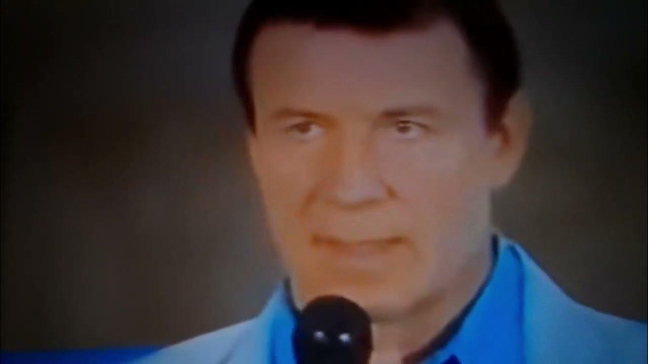 Лечебные сеансы стивеса. Кашпировский 1992. Кашпировский желудочно. Кашпировский в молодости. Кашпировский 1990.