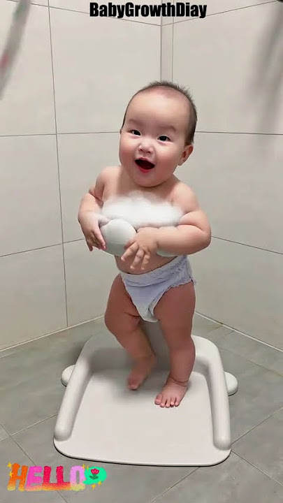 Struggling to Bathe Your Baby? Try the Baby Bath Standing Shower!#Shorts