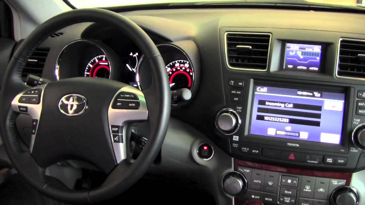 2012 | Toyota | Highlander | Answer Call with Bluetooth | How To By