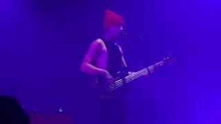 Twenty One Pilots - Stressed Out @ Forest National [HD]