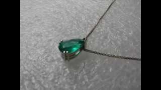 1.40 Carat Emerald Pendant Natural White And D 18 Kl Colombia