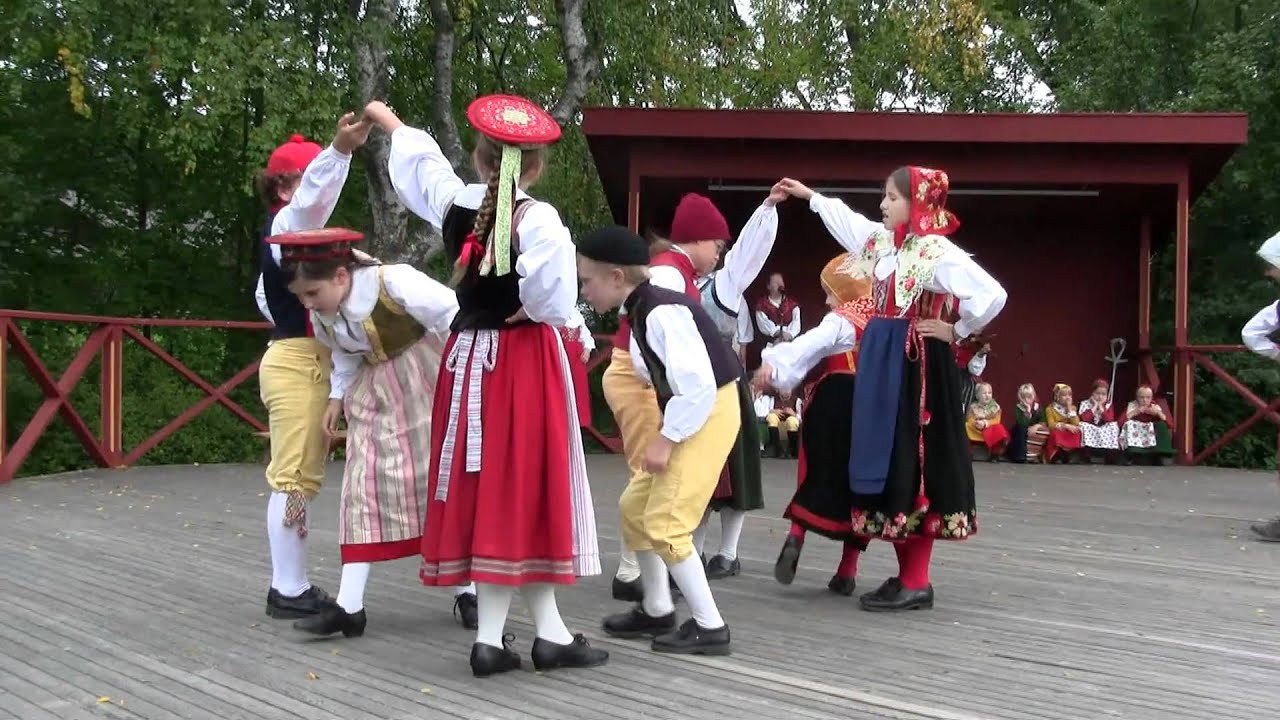 Skansens ringleksbarn Gustavs skål YouTube