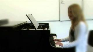 I Cant Help Myself Cover - Unplugged, Performed By Sarah