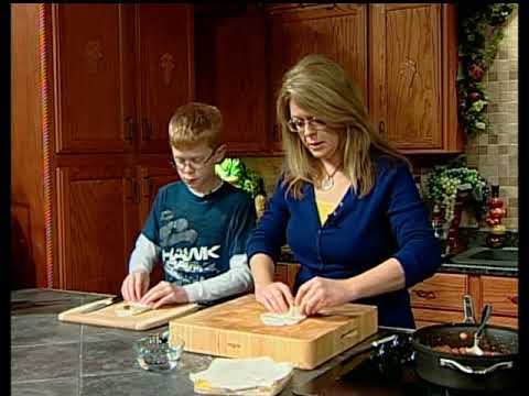 everyday-manna-with-lisa-smith:-homemade-pizza-rolls