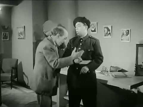 مشهد ساعة الجرس وكشف المسروقات من فيلم اسماعيل يس في البوليس 1956