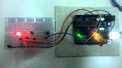Semáforo con Control a demanda con placa ARDUINO