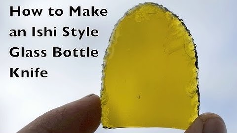 Flintknapping an Ishi Style Green Glass Bottle Knife. Junkyard Flintknapping. Survival Skills