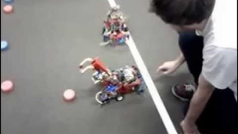First Robot Competition swinburne 2012-1