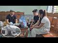 CEO HAI brought HONG home to visit, and HAI's father misunderstood HONG.