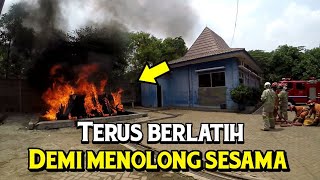 Pelatihan Fireground Penyelamatan Korban Part 1