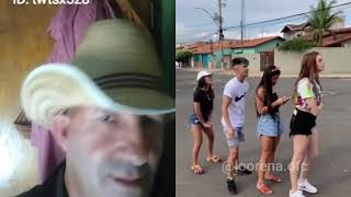 Oi Menina Do Shortinho Preto Escuta Asua Amiga Antes De Reagir Ter Amigos De Verdade E Unma Bença