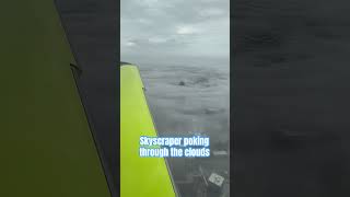 Lambros daring Cirrus landing in low visibility #cirrus