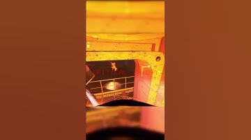 GRAVITY HELPED ME FINISH HIM OFF 🙂  #lethalcompanygame