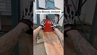 Ulta Beauty dumpster diving. Why do they do this? #dumpsterdiving #ultabeauty #ulta #makeup #beauty