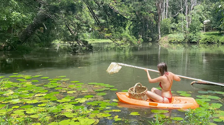Off Grid Morning Routine: Swimming and Foraging fo...