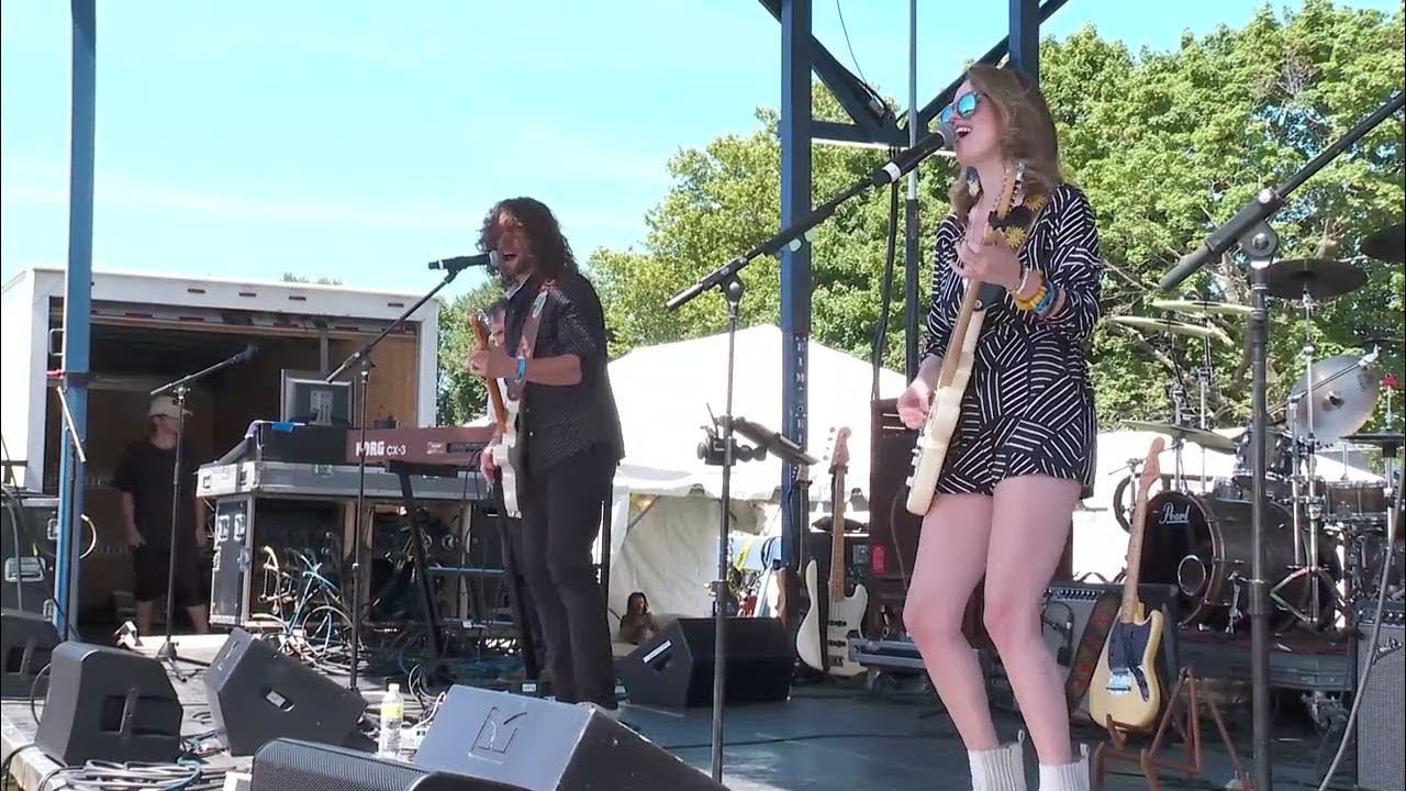 Clare Maloney & Great Adventure "Making My Way Up" - Live from the 2022 Pleasantville Music Festival Clare Maloney & Great Adventure "Making My Way Up" - Live from the 2022 Pleasantville Music Festival