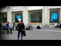 A street musician singing Viktor Tsoi 