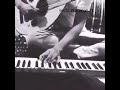 عزف عود وأورق