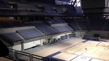 Pavilion concourse level