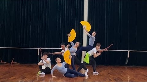 Múa dân gian dân tộc Tày / lớp TC Kiểm tra học kì 2