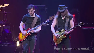 Lynyrd Skynyrd "Free Bird" performed by The Classic Rock Show