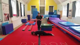 Living room gymnastics - Twisting Sommi - Prep 1 screenshot 3