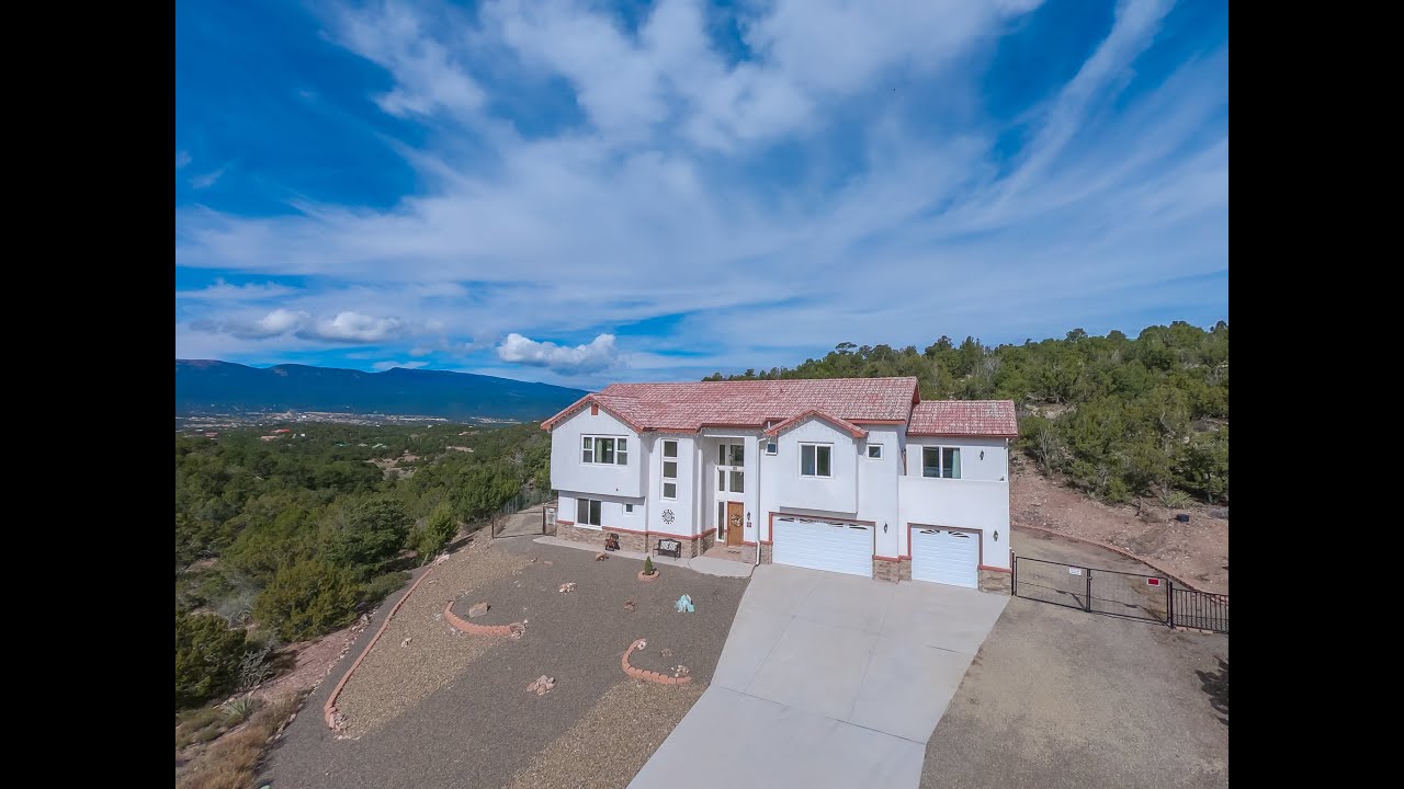 9 Eli Ct, Sandia Park, NM