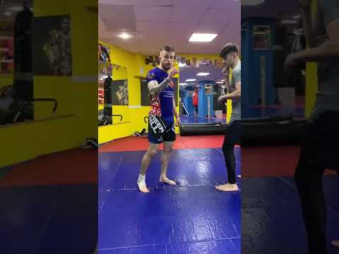 Фронт КИК В прыжке