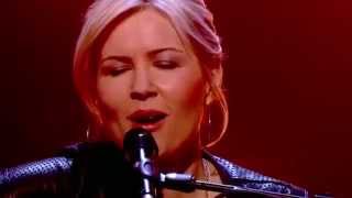 Dido perform 'No Freedom' on Skavlan Show Mars 2013