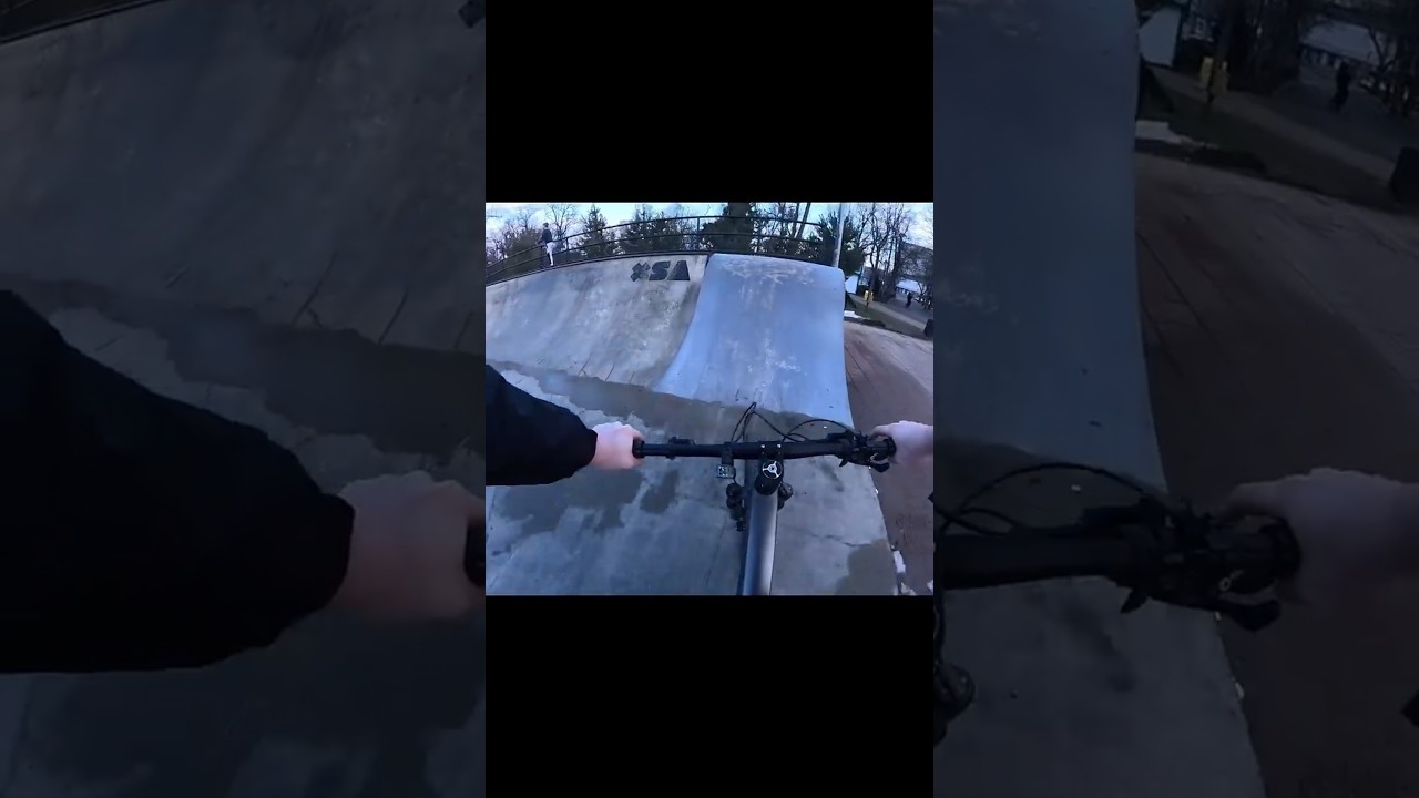 Ред Булл свяжитесь со мной 