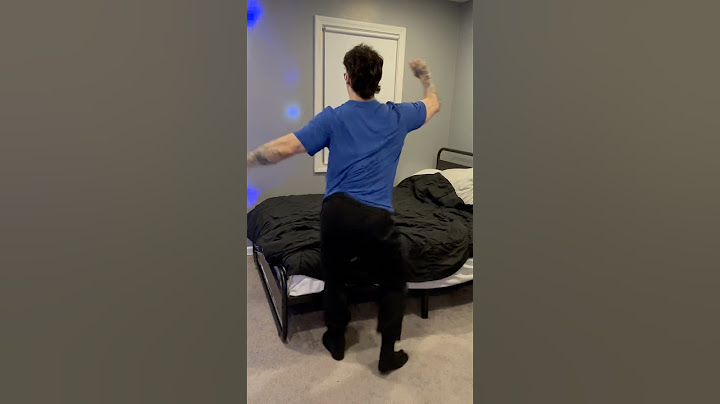 What did she walk into? Blue shirt guy dancing! 🤣