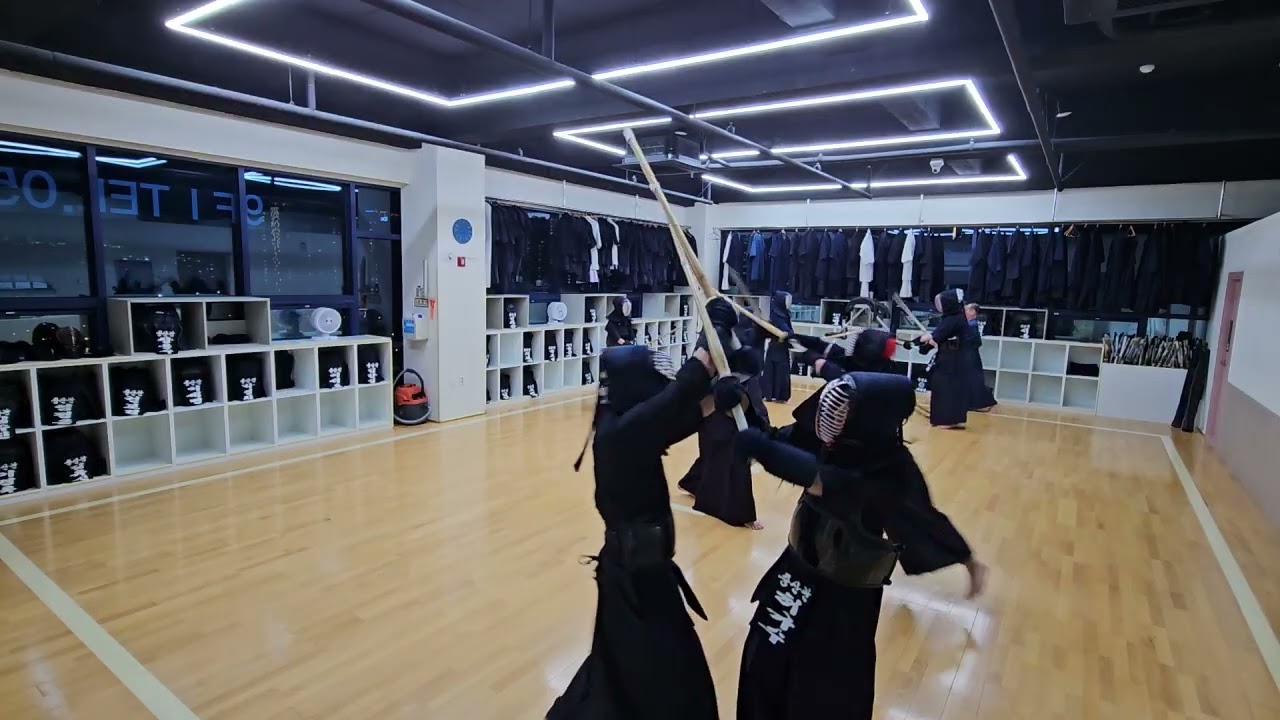 2026. 3. 3  중산검도관 저녁운동