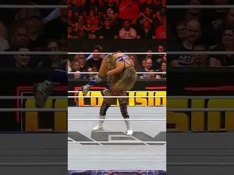 Megan Bayne finishing off Anna Jay during AEW Collision!