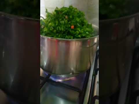طريقة عمل السبانخ بس الطعم من الاخر سبانخ بالطريقة المصرية 